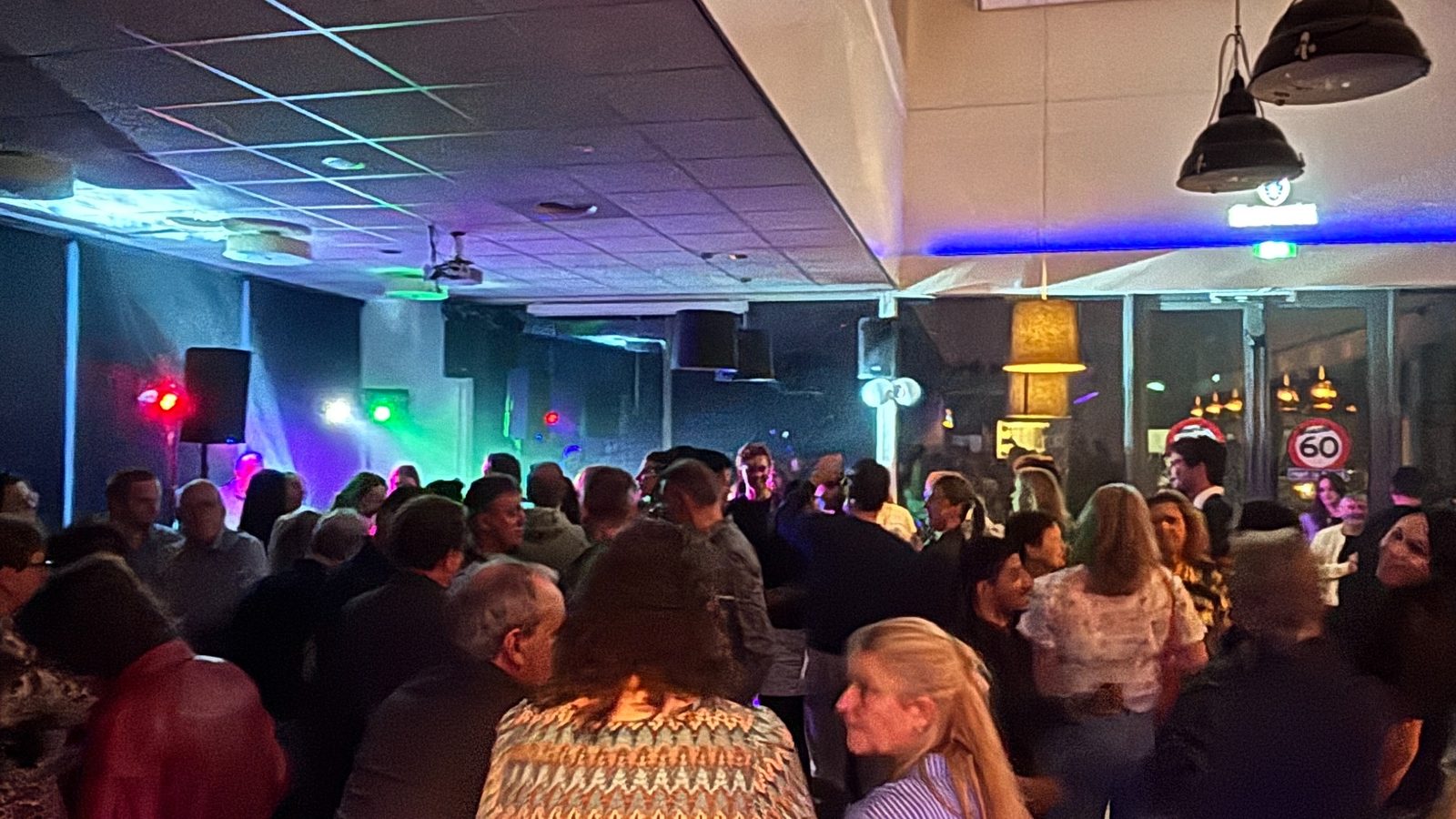 Feest bij Sportcafé De Streepen