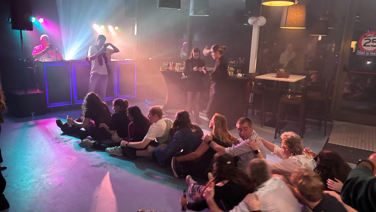 Feestje bij Sportcafé De Streepen